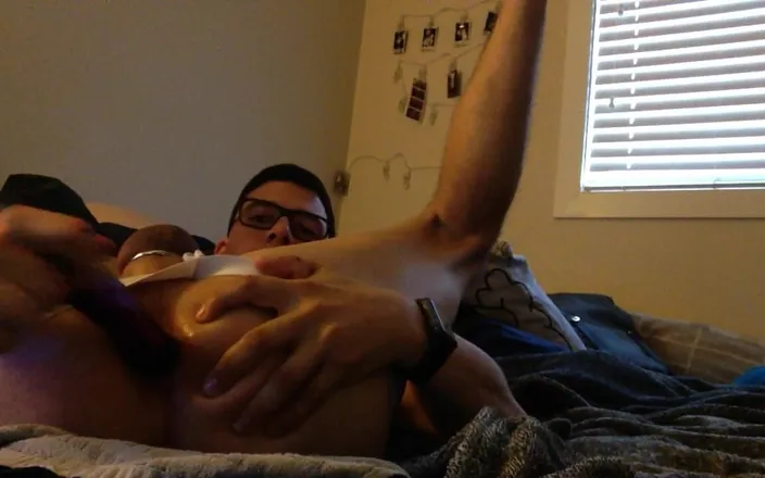 RiceQueenTopBoy: Stretching Out My Hole with a Dildo