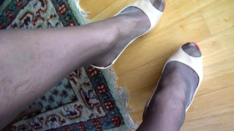 E-Werk 2000: 내 urthra 깊숙한 2명의 딜도로 사정 .mpg