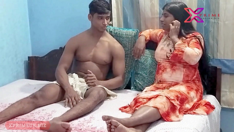 Indian Erotica: Sex incitant și romantic cu iubita mea indiană