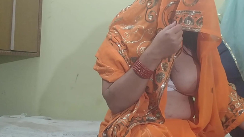 aliabegum: Sexe indien X de devar, bhabhi baise dans une cabane