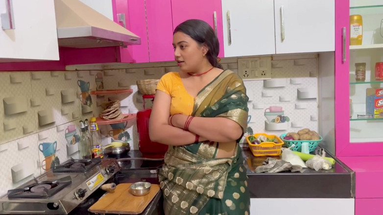 Hotty_ragini: Saya mengongkek keras ibu tiri saya, ibu tiri merindui ayah...