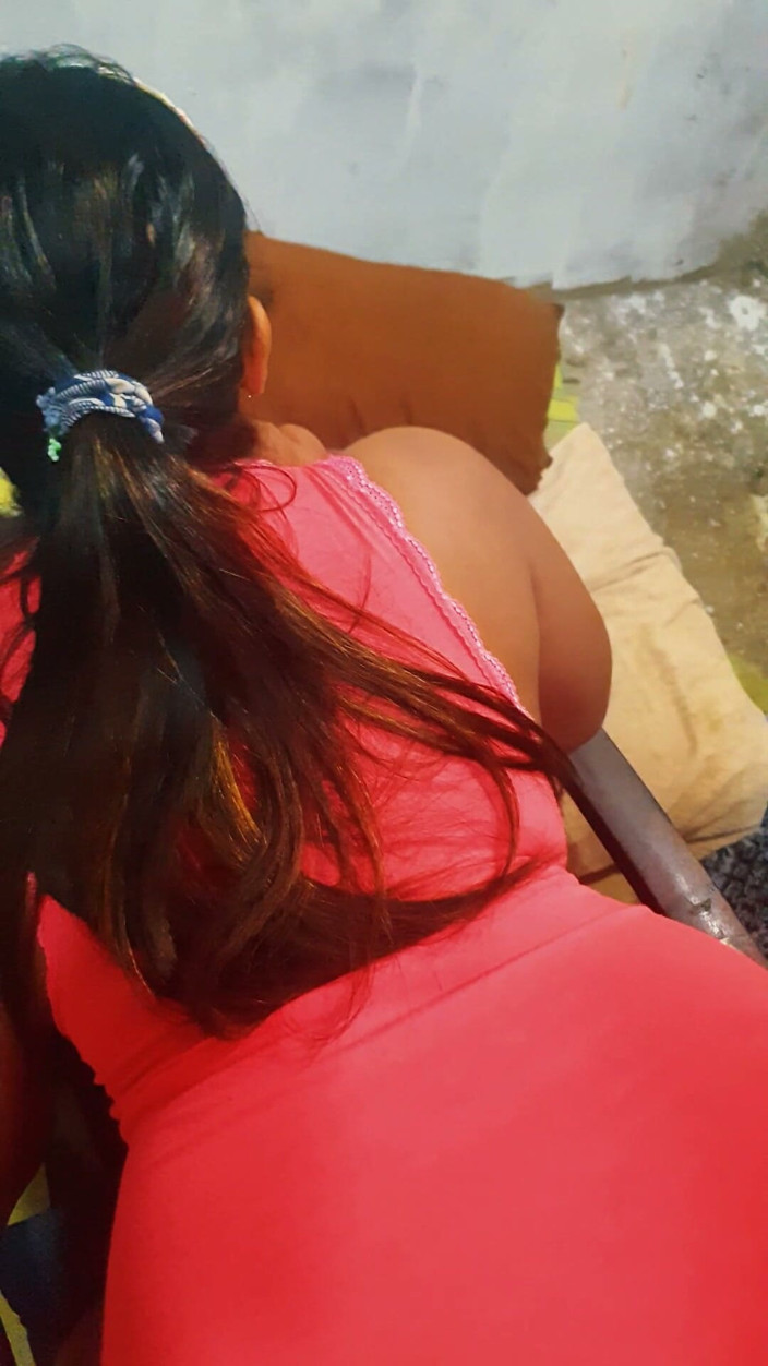 Tiyana: Big Ass Hotwife Hard Fuck and Blow Job on Knees