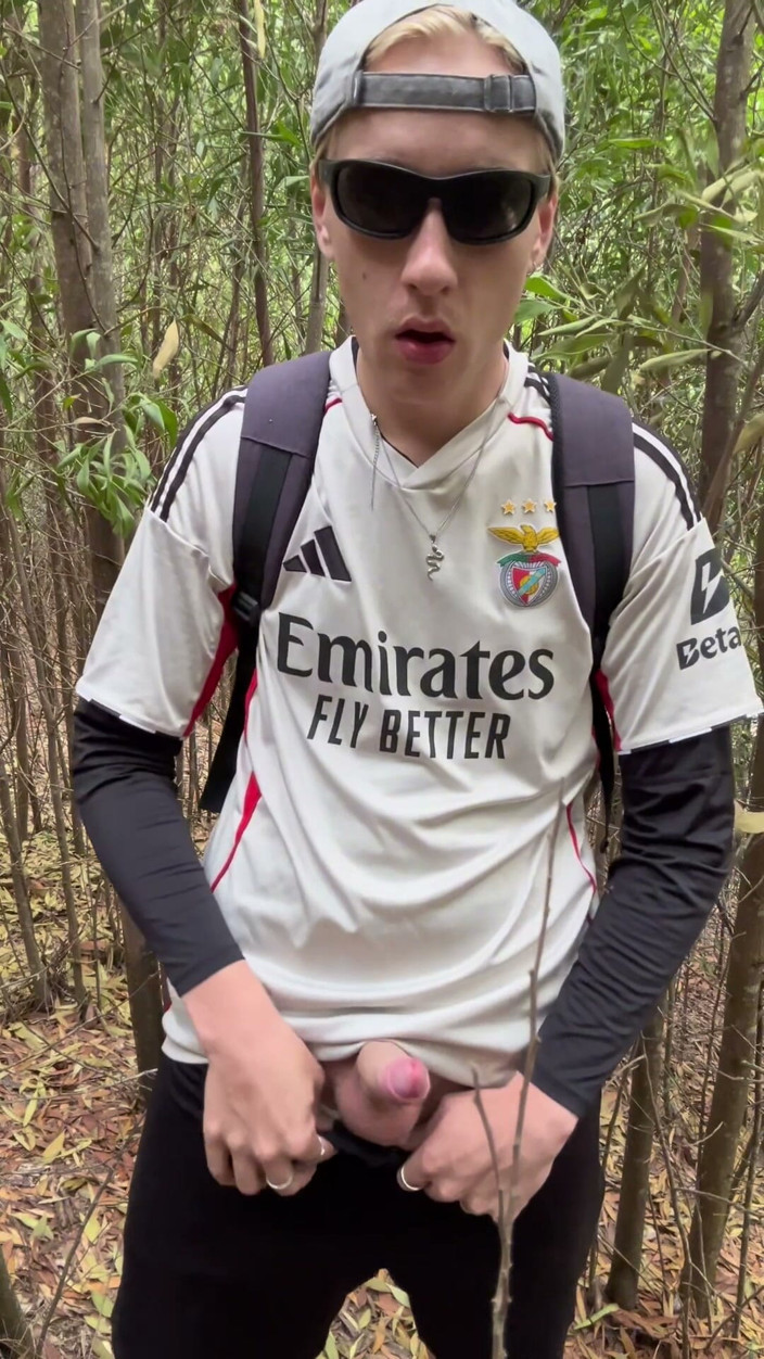 Axton Drake: Bro Hides on the Trail to Jerk off
