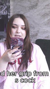 Historia porno – żona namówiła męża, żeby spróbował eksperymentować z strap-onem (rosyjski, gaping hole, handjob, binding)