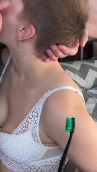 Cum Brushing Teeth Vilu Vidish