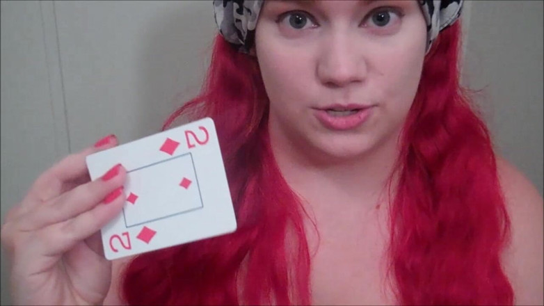 Scarlet Vixen: Dominare în joc cu filmare și joc rănit