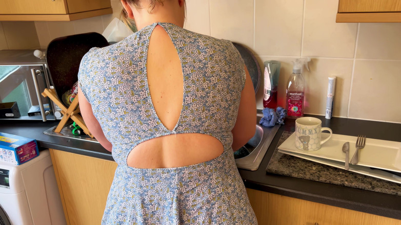 JessieHH: 무료 사용 엄마 + 그녀의 4 의붓 아들 - 2 질싸 - 2 페이셜 4K Reup