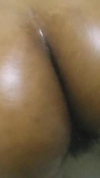 Gordas rabudas com bundas enormes em movimento fumegante