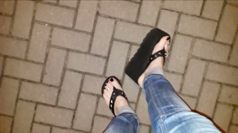 Heelex: Mega platform teenslippers