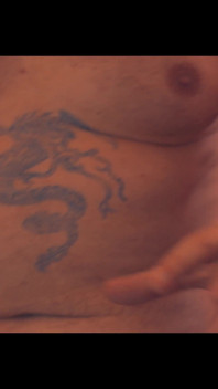 Pompuję mojego penisa i spermę część 2