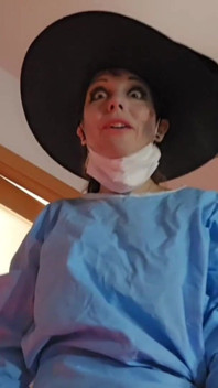Penectomy în ajunul Halloween-ului mama vitregă Zombie!-vrăjitoare