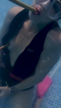 Underwater Bondage, Kink & Cum in My Tight Wetsuit