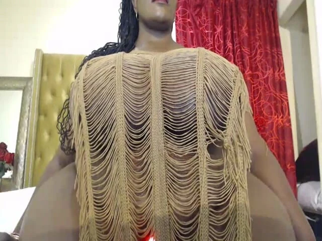 Fat African Mommy Teasing and Masturbating
