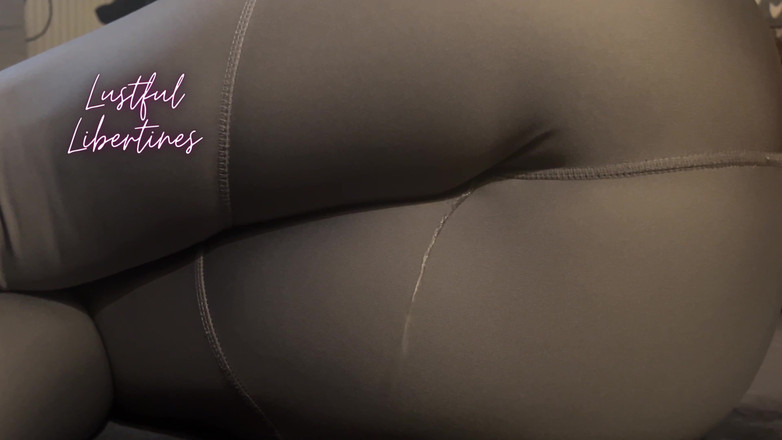 Lustful Libertines: Mijn Legging Is Absoluut Sodden. Misschien Moet Ik Ze Er...