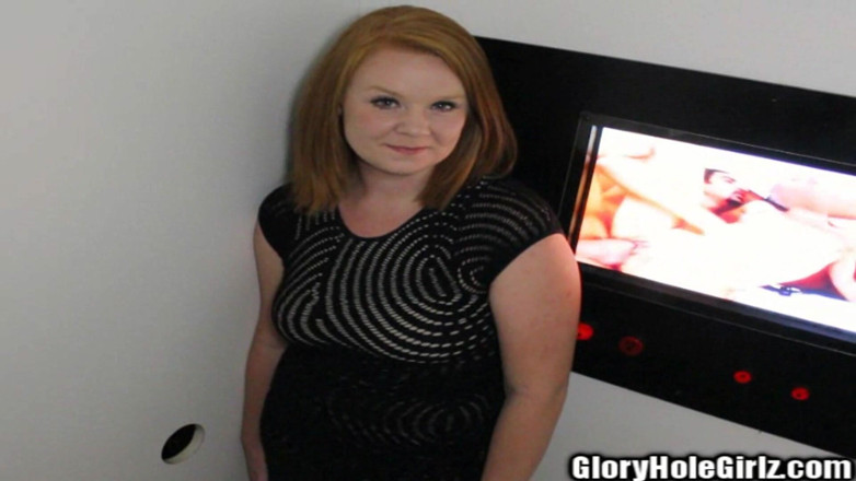 Glory Hole Girlz: Sodomie, gros nichons, rousse, avaleuse de sperme, chatte rousse dans...