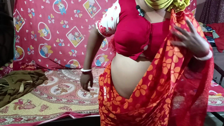 Pakhi0705: Stepmother in Law Fuck by Son in Law, Unable for...