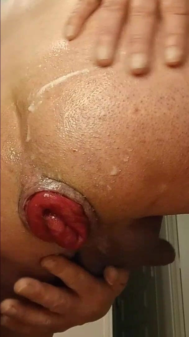 Jardinsecret346: 캠에서 생생한 항문 확장 운동을 통해 당신을 만든다