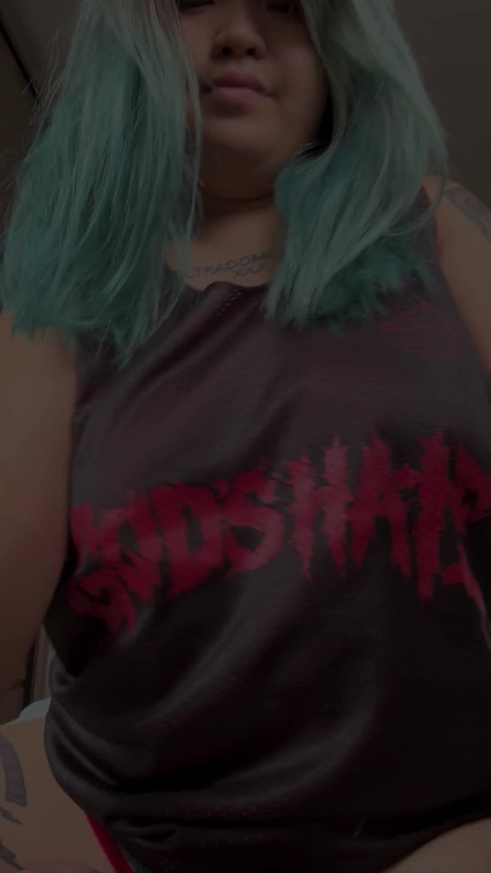 Rebelxsouls: Tetovaná Asiatka Curry