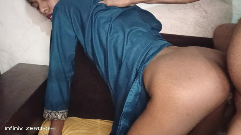 Truefuker: Desi Bhabhi en zwager seks