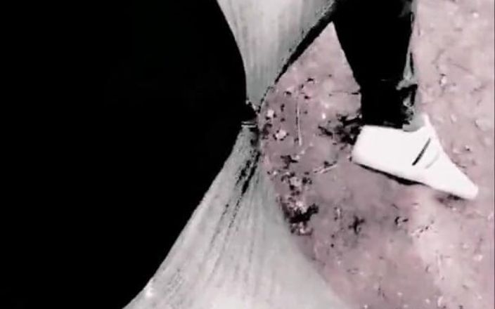 Slutboyben: Slutboyben Cam4 scroafă sexy de spermă în aer liber