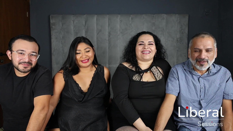 Liberal Sessions: Primera vez, pareja real de intercambio completo se encuentra con...