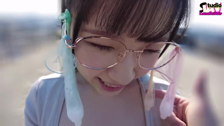 Studio JAV Launcher: Voglia all'aperto mai visto una cutie tettona sipare un carico...