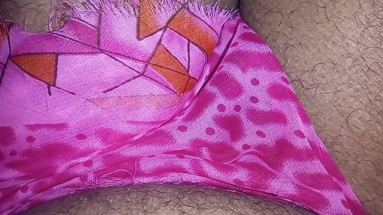 Hungry cliff: Desi slipje