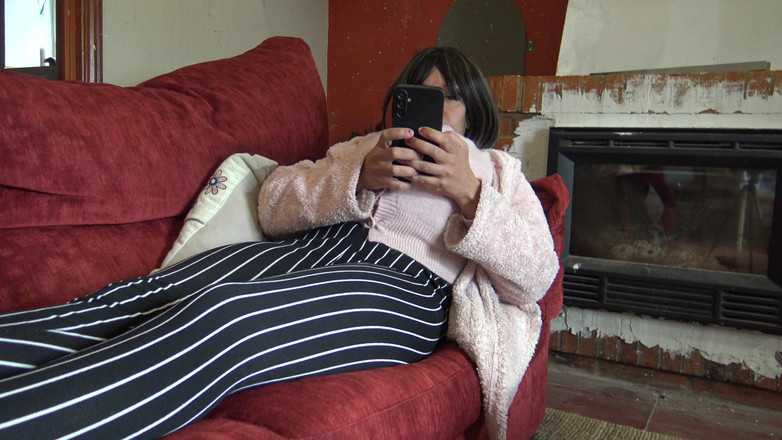 Stepmom Susan: Máy bay bà già hứng tình mang thai để cho con...