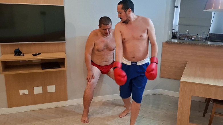 Punchbagplz: Đào tạo Gutpunch - thử nghiệm cơ thể của gấu