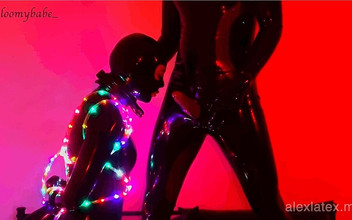Alex Latex: Lampu perhambaan - Alex Latex
