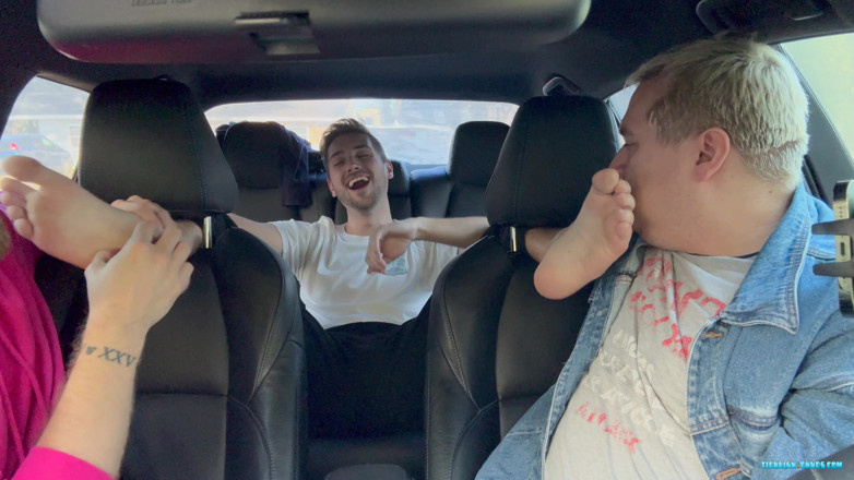 Ticklish Chubs: Snyft: Dimitri