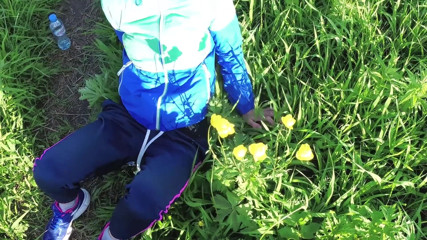 Sasha Bikeyeva: Risky outdoor blowjob and cum in mouth in the park....