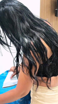 Miúda indiana gostosa a foder com força e a chupar um pau grande, áudio e vídeo em hindi