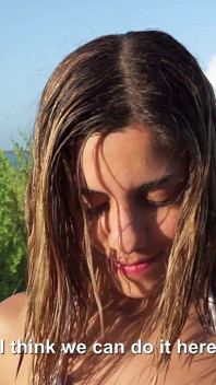 Latina Creampie Dan Pancutan Muka Di Pantai