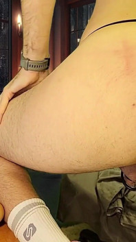 Fisting #3 dan bermain dengan dildo besar saya