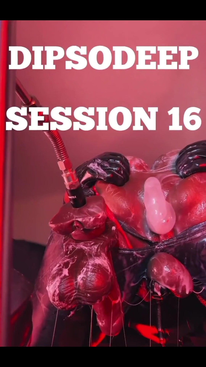 DipsoDeep: Une truie au cul rebondi se tape Joyride, coquine