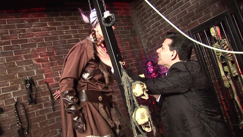 Foxy Desire: Denise K принимает камшот на лицо после сквирта