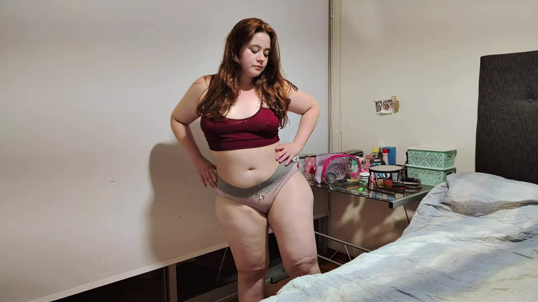 Nicole Passat: Elle se tape un oreiller puis te chevauche