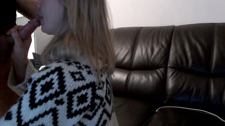 MagicStas: 女孩想要口交和打手枪，脸上都是精液