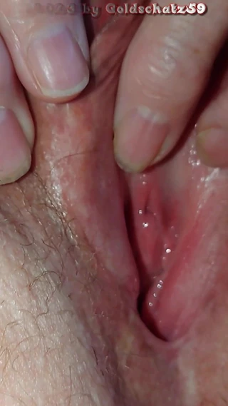 Goldschatz59: Presentation of Two Old Holes