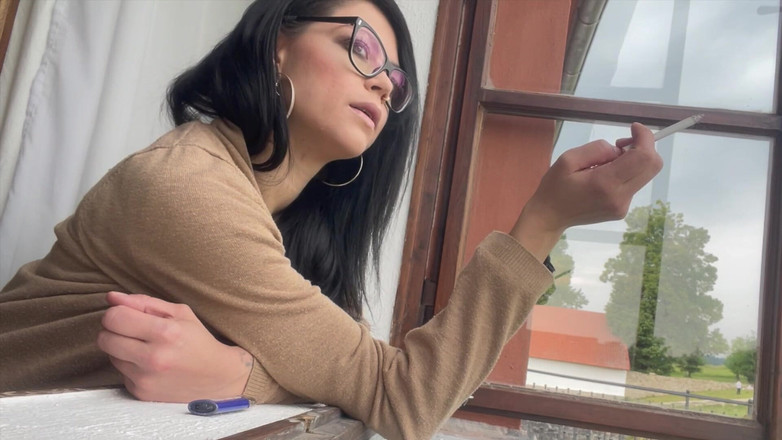 Shione Cooper: Vídeo de 22 minutos, minha compilação de fumar