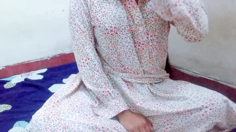 Favorite obsession: Min styvfar hostar mig när jag fingrar med dildo och...