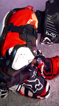 A Vibrating Ring Made Me Cum Hands-free on My Friend's Helmet.