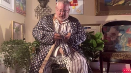 मोटे पुजारी की बड़ी मोटी है