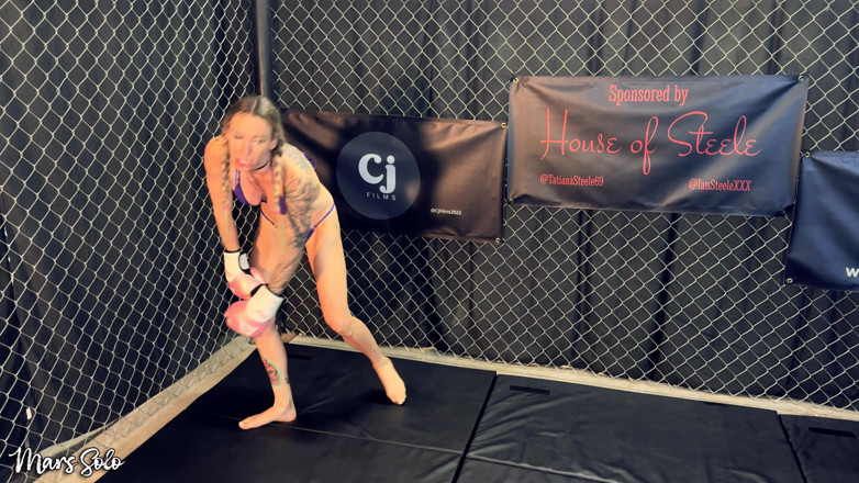 Mars solo: ボクシングマッチ:マーズ・ソロ&amp;サム・スタウトが長年のライバル同士の3ラウンドグローブ対グローブ戦で、トラッシュトーキング、POV