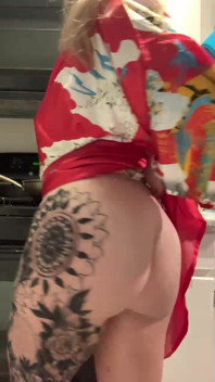 Dat Ass Tho