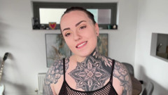 Miss Valentina: Buang Si jalang