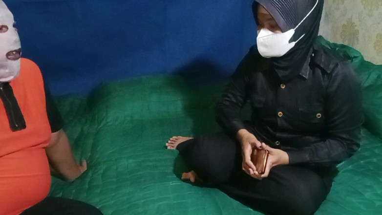 Babang endut: Pompino al cazzo da guardia di sicurezza femminile