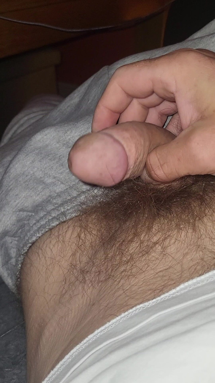 Polishx: Lagi asik mainin kontol berbuluku