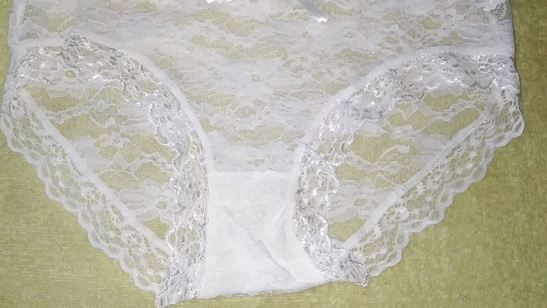 Roniromi: Ejaculez în chiloți dochkiny 2